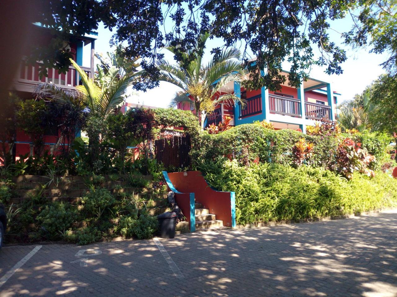 Tri M Waves Lodge Ponta do Ouro Exterior photo
